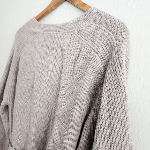 NEW Neiwai V-Neck Loose Fit Wool Belted Cardigan Sweater - Picture 13 of 15